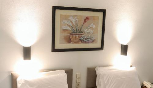 Standard Double or Twin Room with Garden View