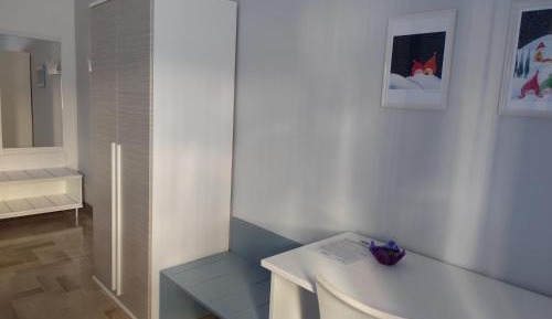 Twin Room with Private Bathroom