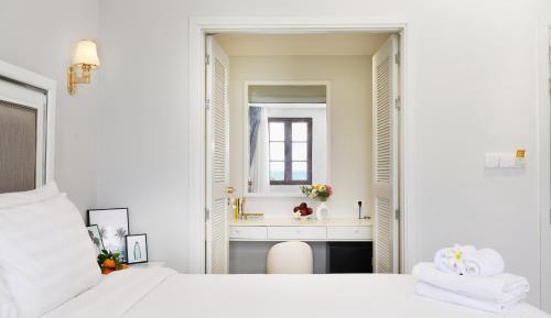 Deluxe Double Room with Bath
