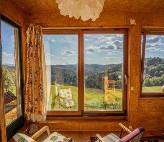Three-Bedroom Apartment with Mountain View