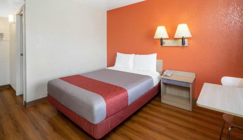Double Room with Spa Bath