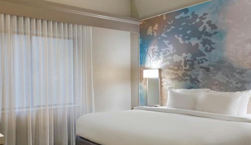 One-Bedroom King Suite with Sofa Bed