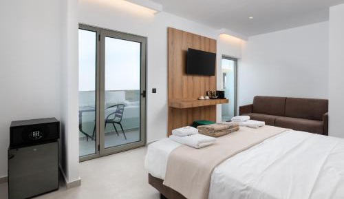 Junior Suite with Balcony