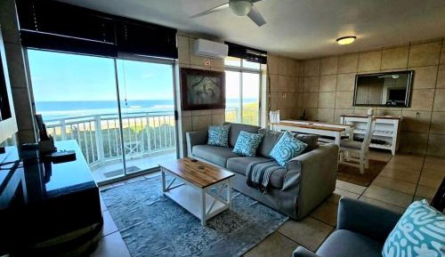 Two-Bedroom Deluxe Apartment with Ocean View