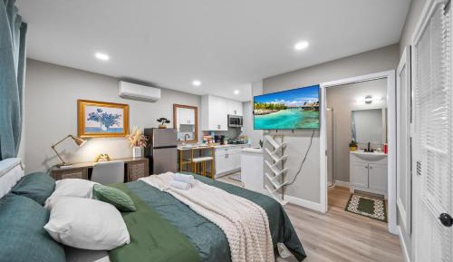 One-Bedroom House