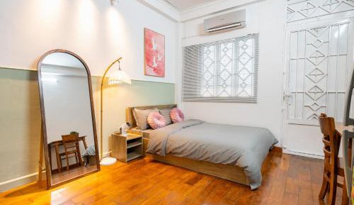 Studio with Balcony