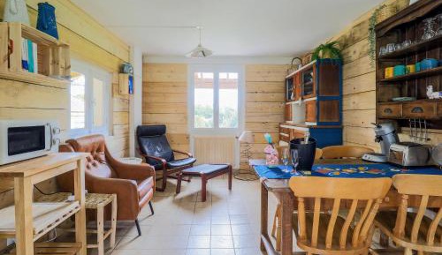 Two-Bedroom Holiday Home