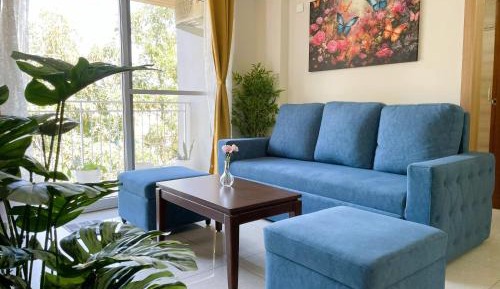Two-Bedroom Deluxe Apartment with Balcony