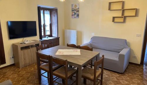 One-Bedroom Deluxe Apartment