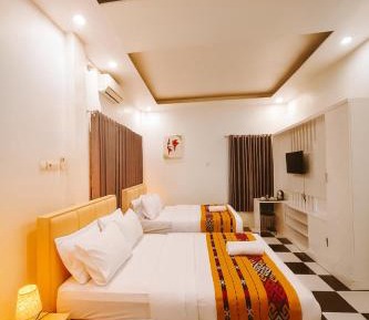 Deluxe Queen Room with Two Queen Beds