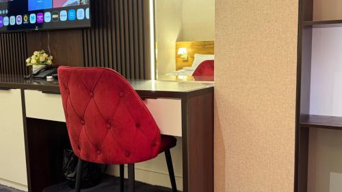 Deluxe Double or Twin Room with Balcony