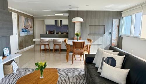 Three-Bedroom Apartment with Ocean View