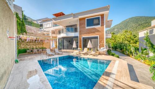 Three-Bedroom Villa