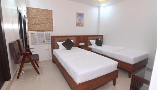 Superior Twin Room with City View