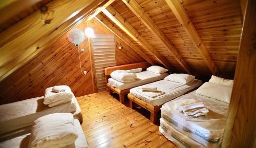 Studio - Split Level