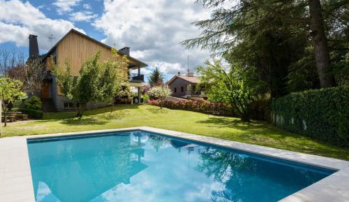 Villa with Private Pool