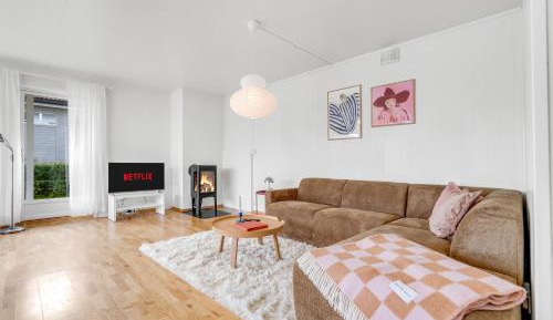 Three-Bedroom Apartment with View