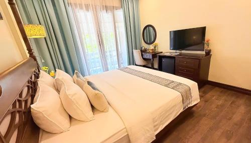 King Room with Garden View