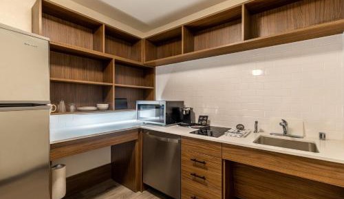 Queen Suite with Two Queen Beds and Sofa - Disability Access/Non Smoking