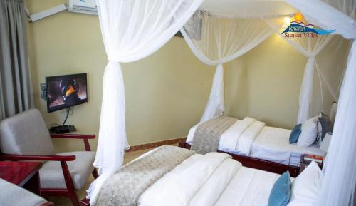 Double or Twin Room with Lake View