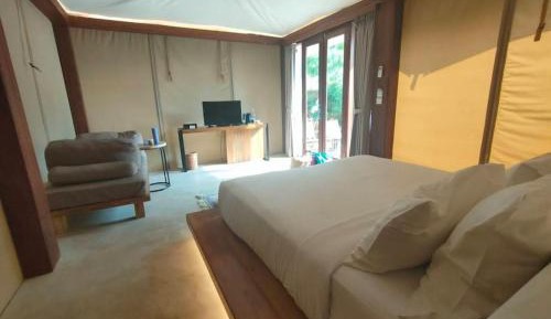 Deluxe Twin Room with Sea View