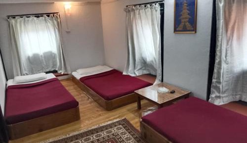 Economy Triple Room