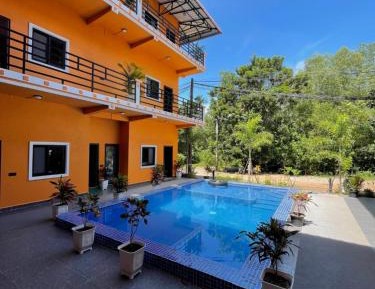 Double Room with Pool View