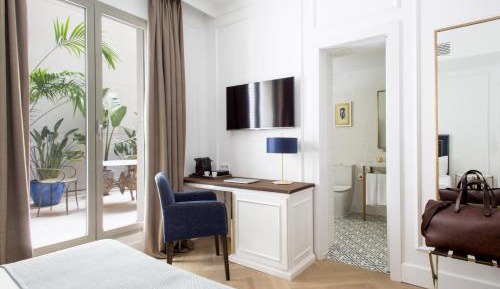 Superior Double Room with Terrace