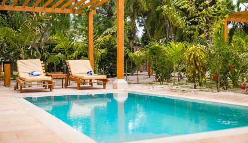 Deluxe Suite with Private Pool