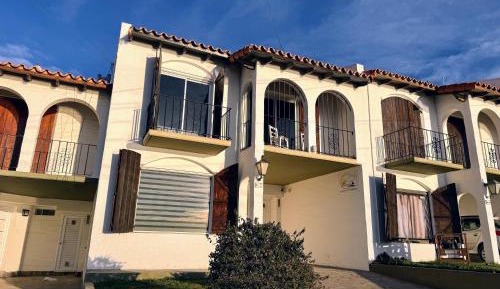 Three-Bedroom Vacation Home 