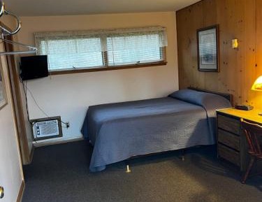Large Single Room
