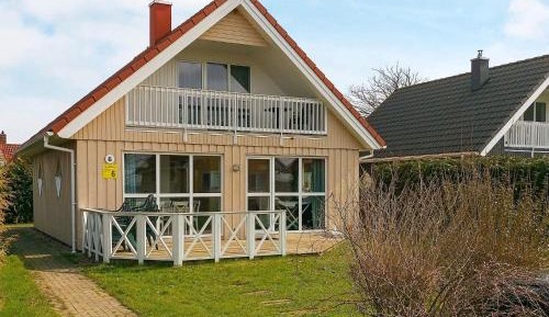 Three-Bedroom Vacation Home 