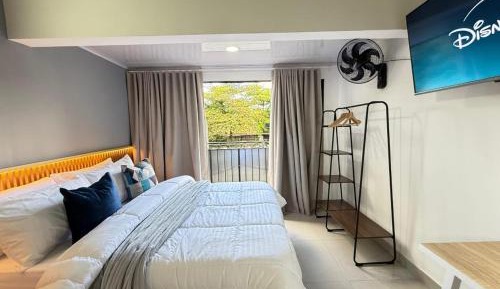 Double Room with Shared Bathroom