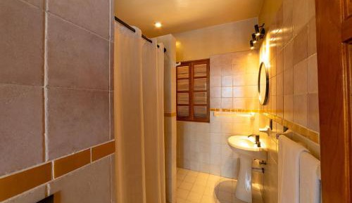 Deluxe Suite with Sea View