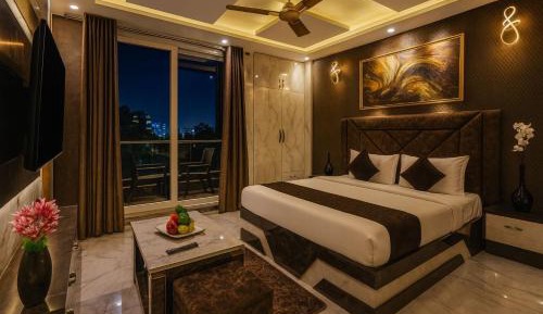 Suite with Balcony