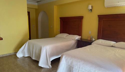 Twin Room with Bathroom