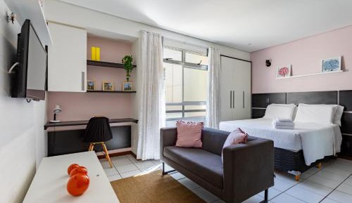 Studio Apartment with One Double Bed