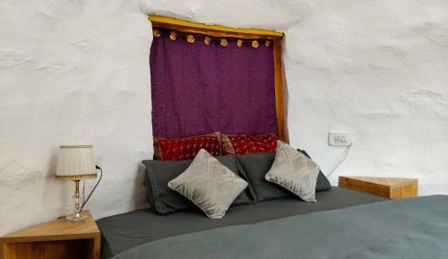 Double Room with Mountain View