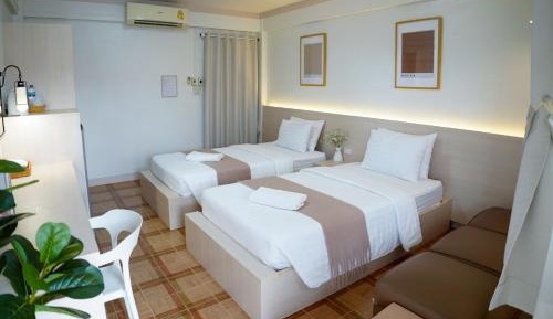 Standard Twin Room