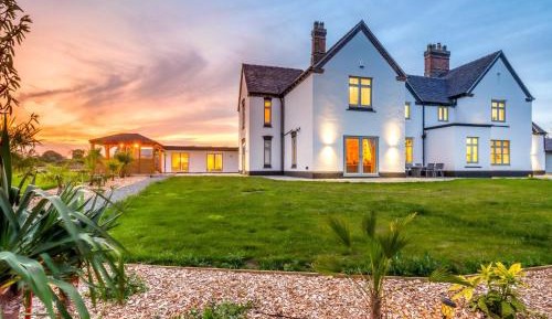Seven-Bedroom House