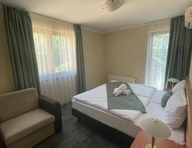 Twin Room with Extra Bed