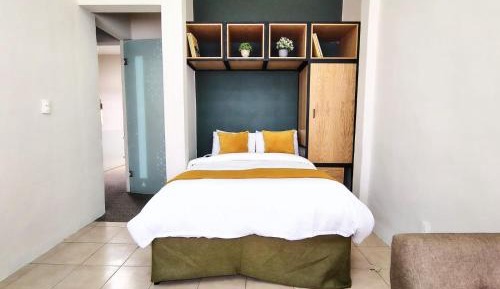 Double Room with Shared Bathroom
