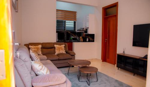 Deluxe Double Room (2 Adults + 1 Child)