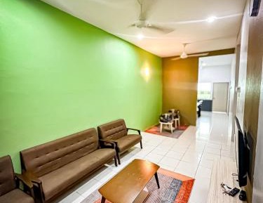 Room #1475313001
