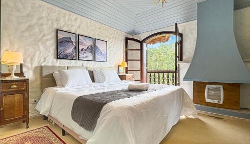 Family Room with Private Bathroom