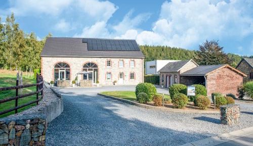 Five-Bedroom Holiday Home