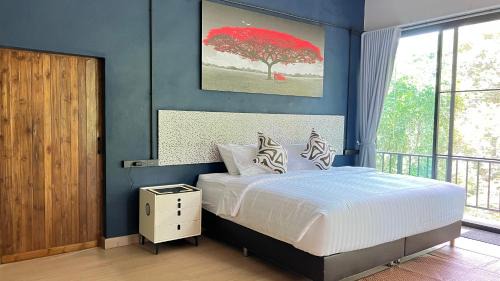 King Room with Balcony