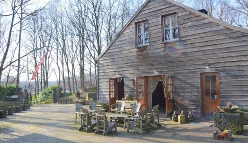 Four-Bedroom Holiday Home
