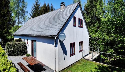 Four-Bedroom Holiday Home
