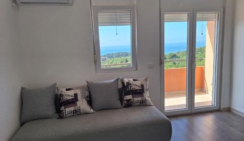 Studio with Sea View